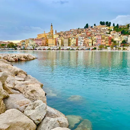 Les Glycines Menton