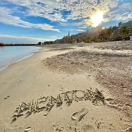 Les Glycines Apartman Menton