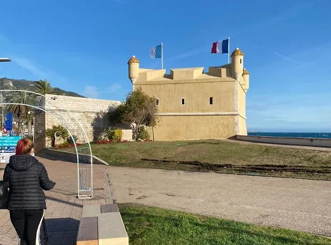 아파트 Les Glycines *