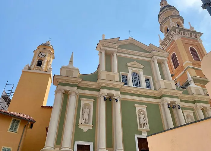 아파트 Les Glycines 멍똥