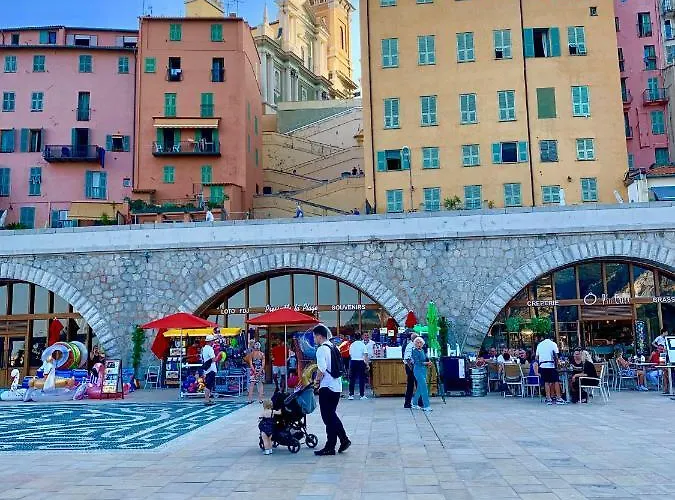 Les Glycines Apartman *